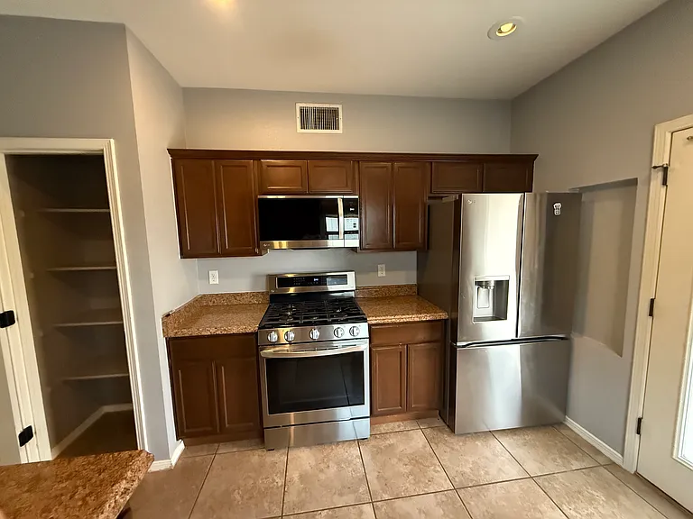2229 Bird Song St — Photo 9