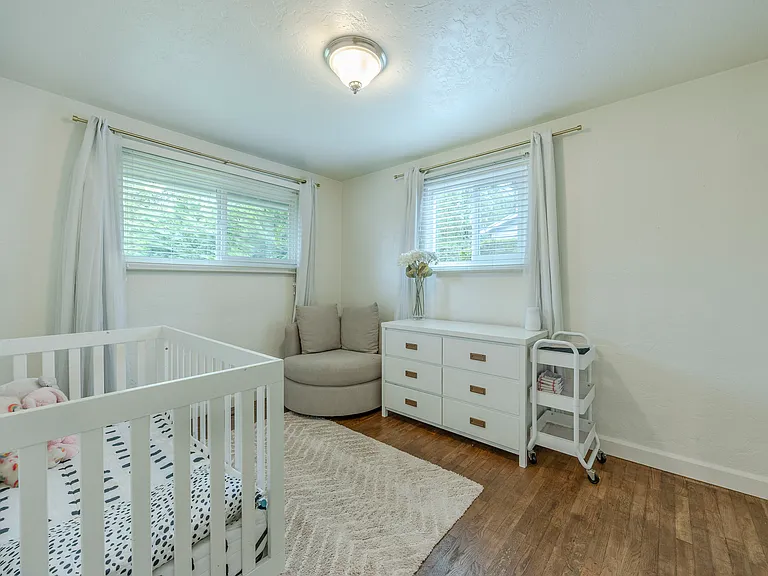 1386 Roundup Dr — Photo 10