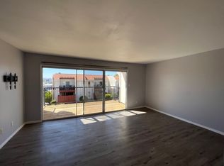 870 Avenue B APT 905, Boulder City, NV 89005