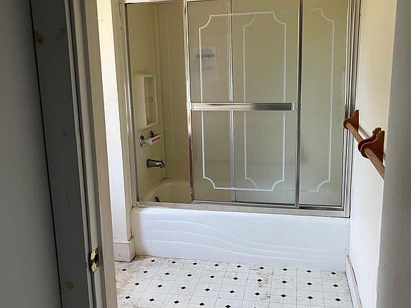 5th image of 289 Calkins Camp Road