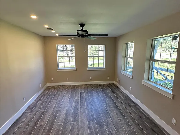 680 Mockingbird Hls — Photo 19