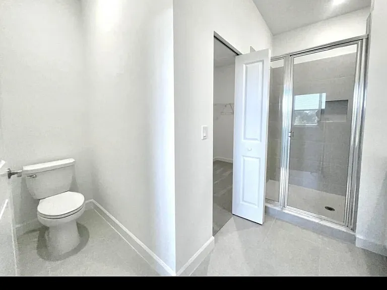632 SE Lake Falls St #632 — Photo 6