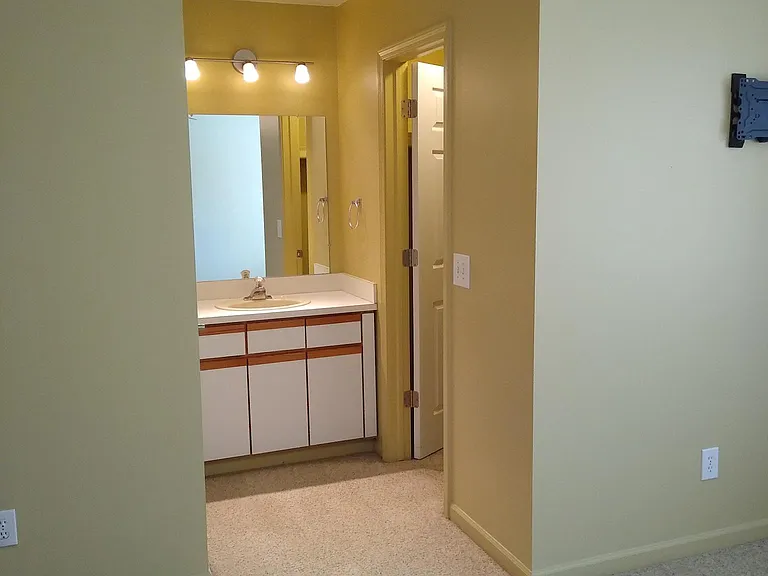 63 Rosebud Ln #63 — Photo 10