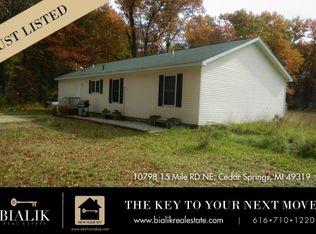 10798 Fifteen Mile Rd NE, Cedar Springs, MI 49319