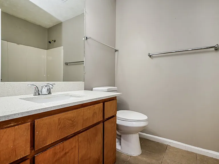 4255 Loveless Pl — Photo 15