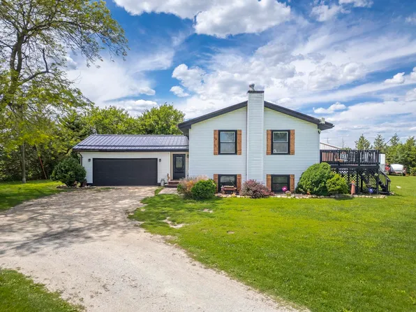 20864 120th St, Westgate, IA 50681