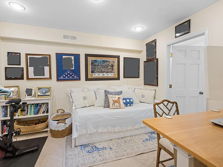 3203 S Stafford St — Photo 40