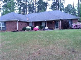 501 Timberidge Ln, Hallsville, TX 75650