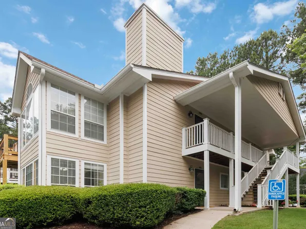 606 Berkeley Woods Dr, Duluth, GA 30096