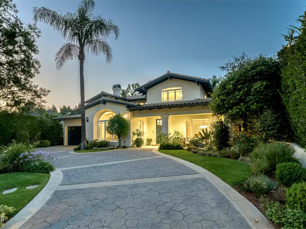 1935 Lyans Dr, La Canada Flintridge, CA 91011