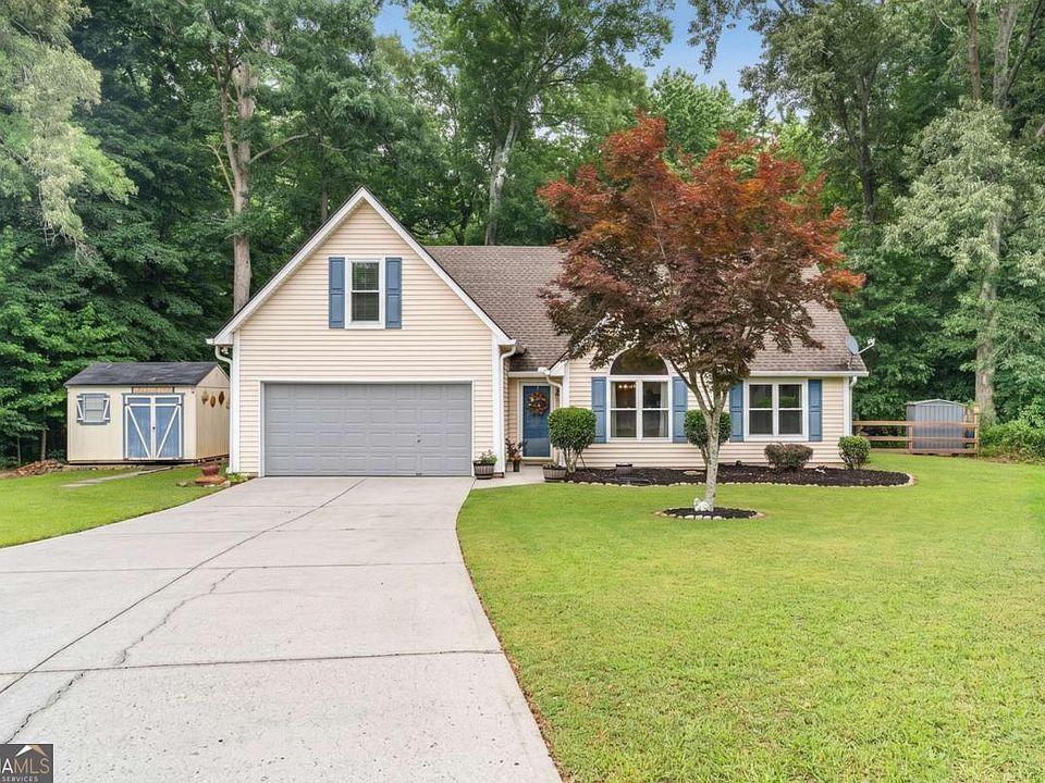 1st image of 27 Otter Ln