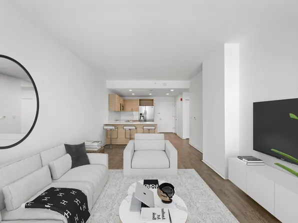 2030 Hudson Street image 90 of 284