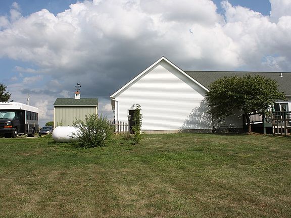 4th image of 44 Township Road 581