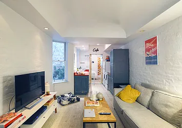 Rented by Bond New York