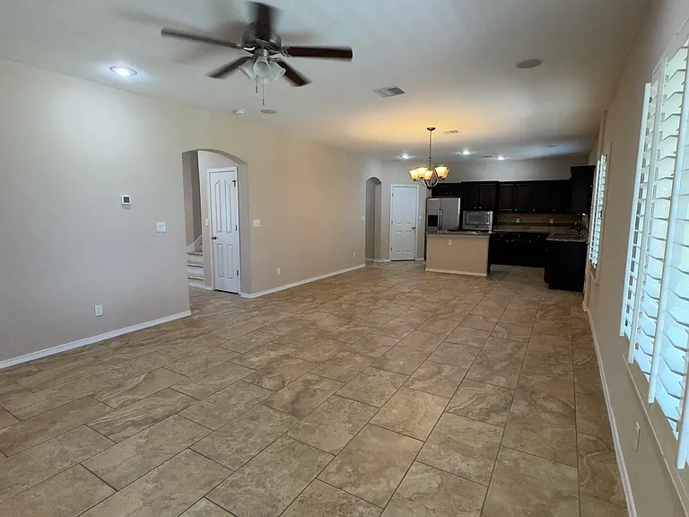 7665 Mundy Creek Dr — Photo 11