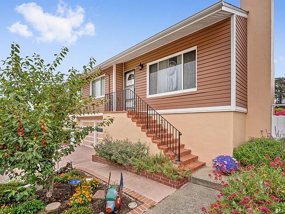 4th image of 373 Zamora Dr