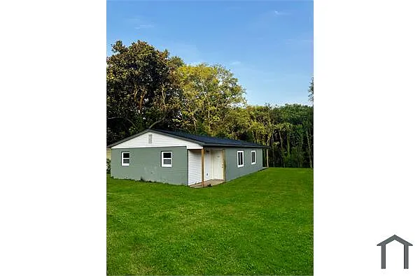Building Photo - 4301 Marion Ave #4303