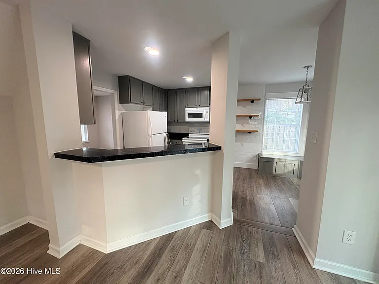 5408 Ibis Ct — Photo 10
