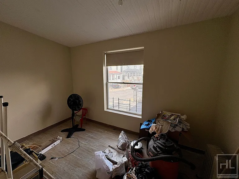 104 McLean Ave #1 — Photo 7