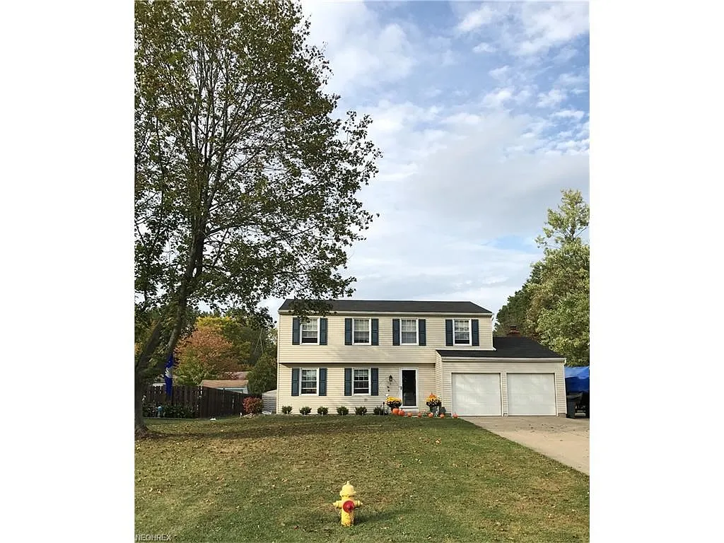 3929 Aleesa Dr SE photo 1