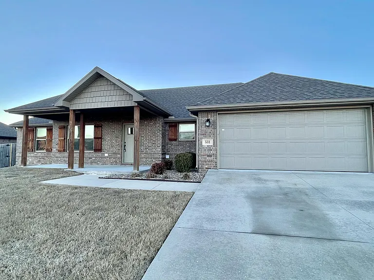 531 Captain Reid Ln — Photo 3
