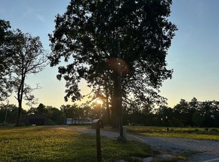 427 Riverside Benleo Rd, Bowling Green, KY 42101