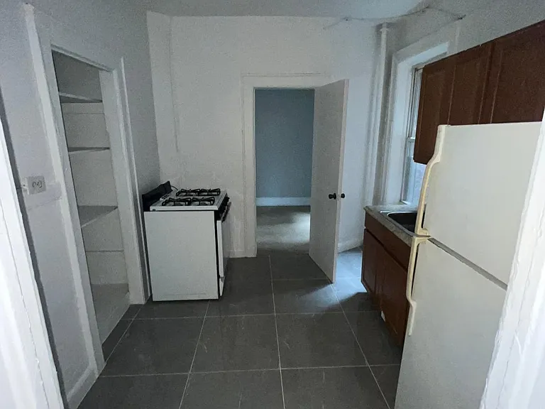 759 Highland Ave #H6 — Photo 8