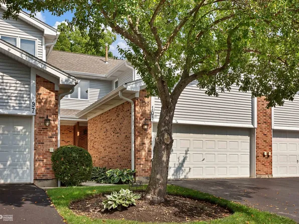 101 Charlotte Ct Unit 101, Cary, IL 60013