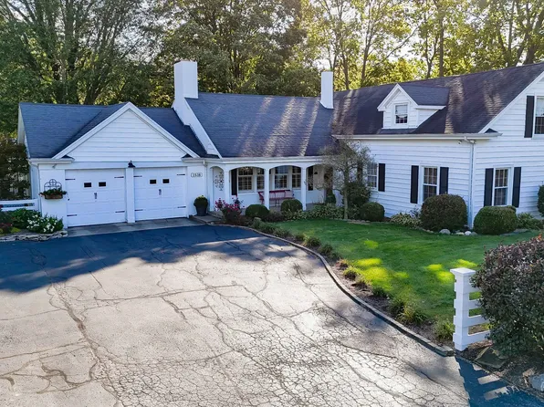 1516 N Quarry Rd, Marion, IN 46952