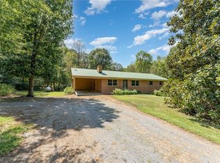 2480 Bennett Siler City Rd, Siler City, NC 27344