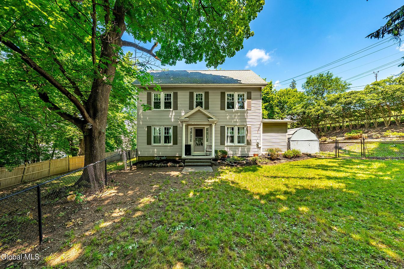1st image of 1117 Balltown Road
