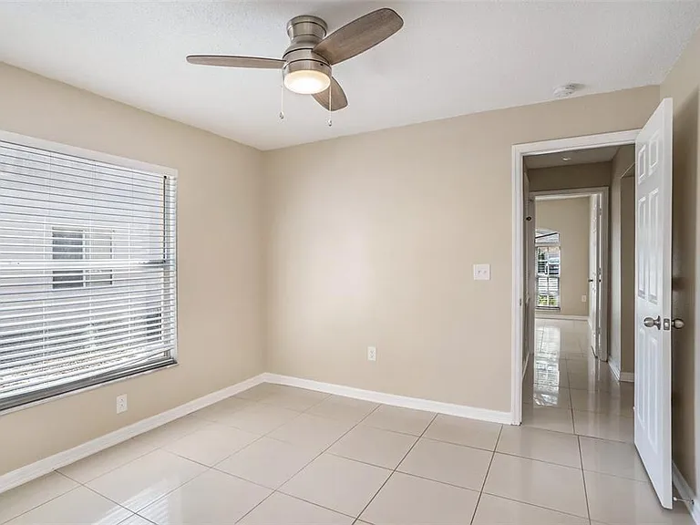 12712 Longcrest Dr — Photo 19