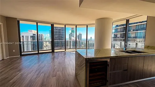 801 S Miami Ave #4501 Photo 1