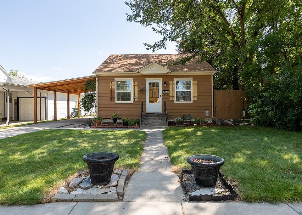 1st image of 436 Alderson Ave