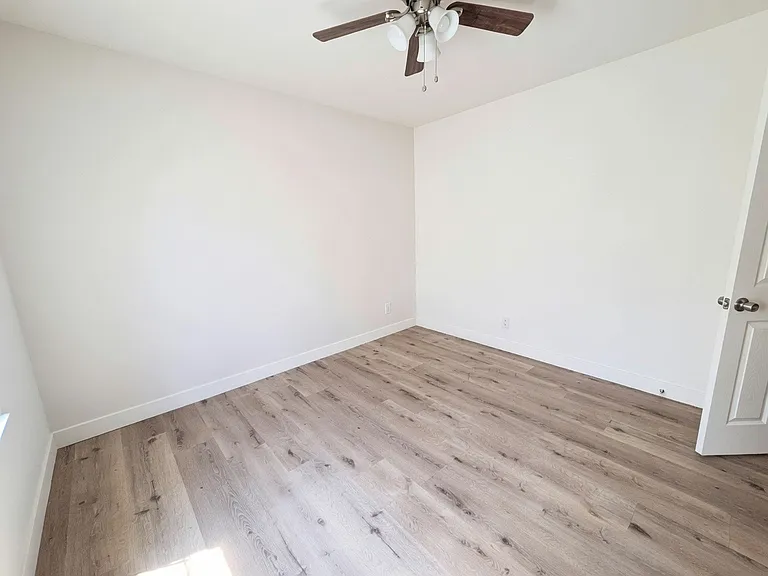 7722 Walker Ave #MAIN — Photo 6