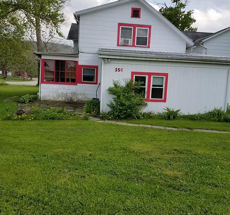 1st image of 35 Level Acres Dr