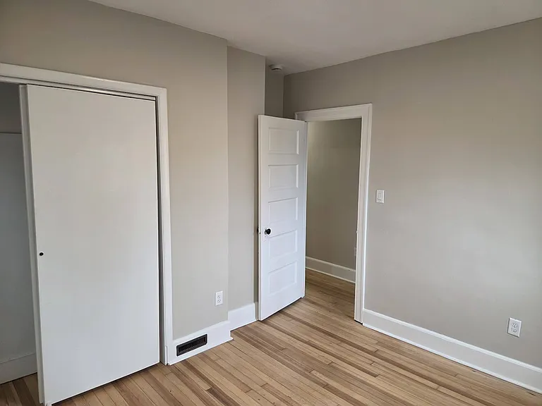 129 W End Ave — Photo 10