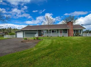 1031 NE Locust St, Oakland, OR 97462