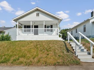 216 N Middleboro Ave, Mishawaka, IN 46544
