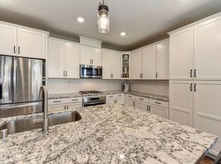 9862 Sintra Way, Elk Grove, CA 95757