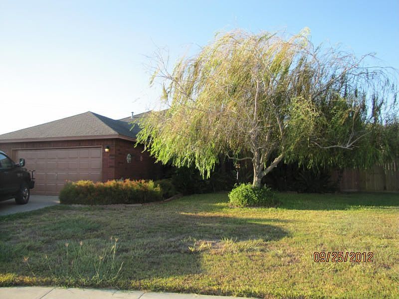 1st image of 2401 Windblown Dr