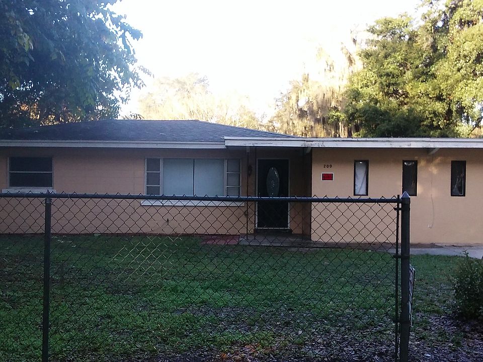1st image of 200 Dennis Ave