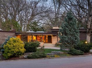 3959 Plymouth Cir, Madison, WI 53705