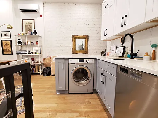 Rented by Citified Realty Group LLC | media 14