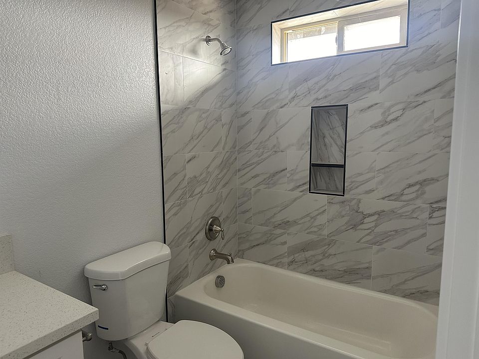 7332 Poppy Blvd California City CA Zillow