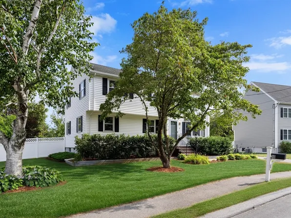 30 Samoset Rd, Woburn, MA 01801