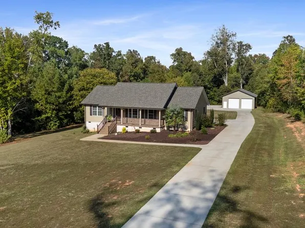 2912 Us Highway 25 N, Hodges, SC 29653