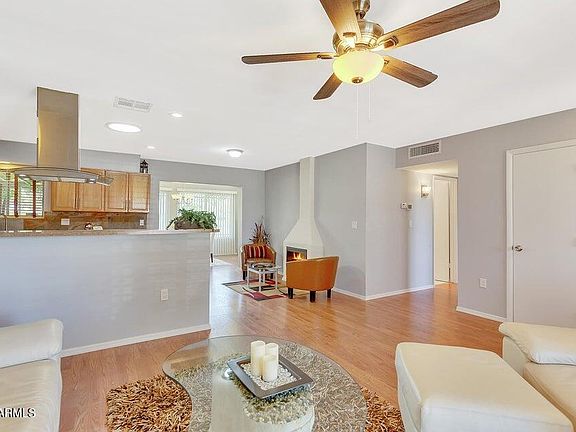 2nd image of 10135 W Bolivar Drive