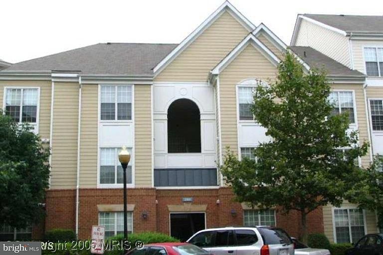 1st image of 2101 Highcourt Ln Suite 102