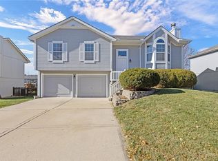 11434 N Farley Ave, Kansas City, MO 64157